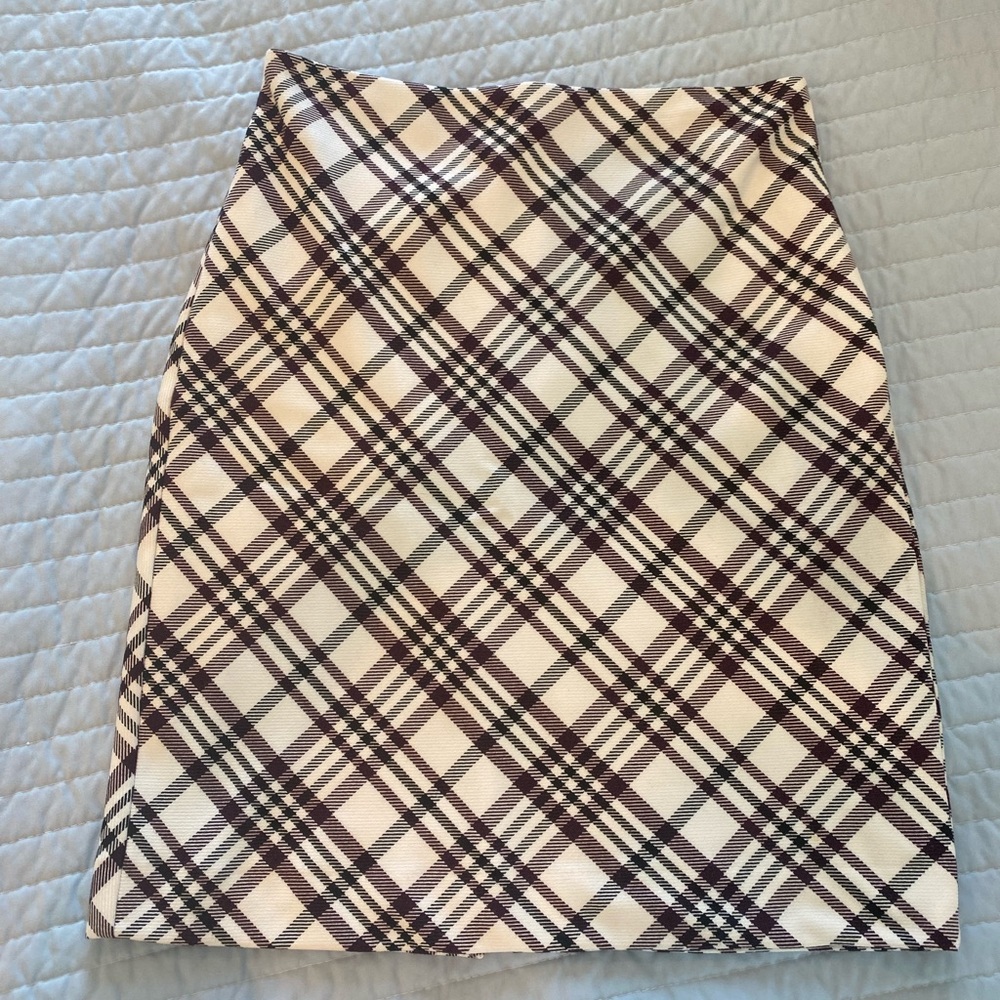 Express Women’s Skirt - Size 2